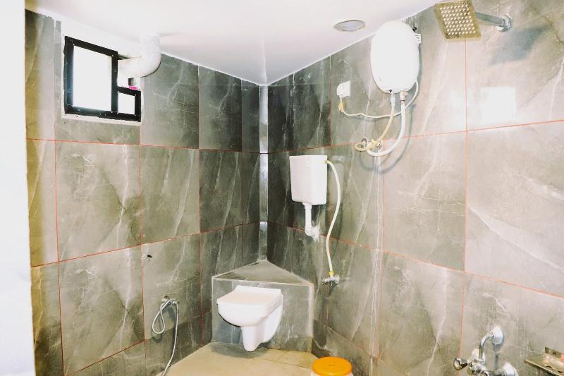 Hotel Vrundavan image