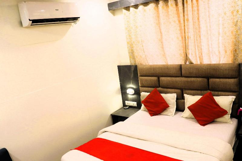 Hotel Vrundavan image