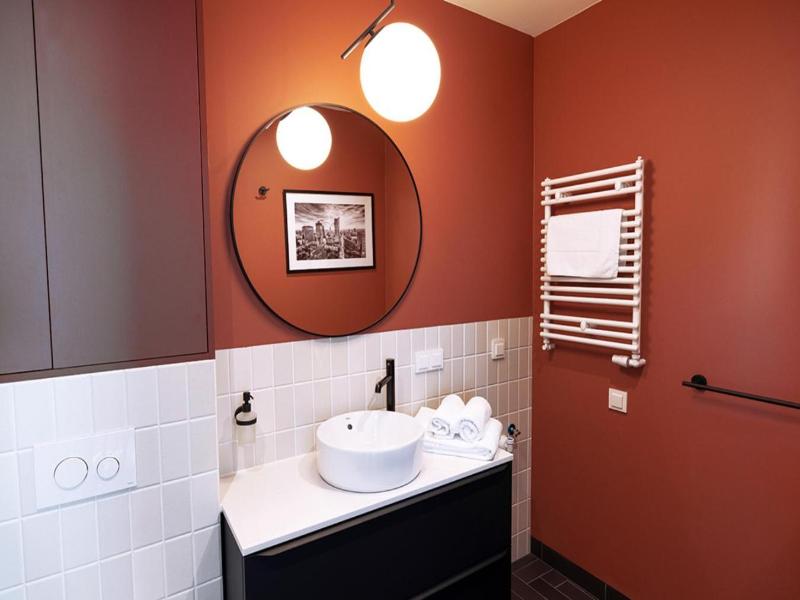 B85 Suites image
