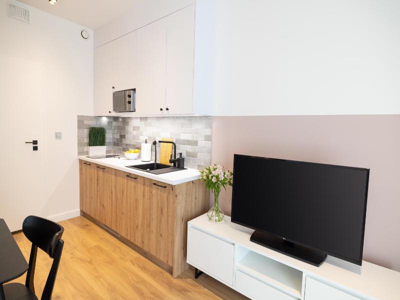B85 Suites image