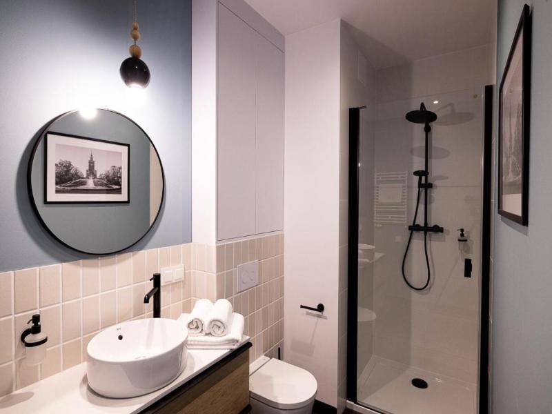 B85 Suites image