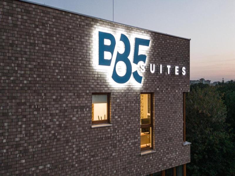 B85 Suites image