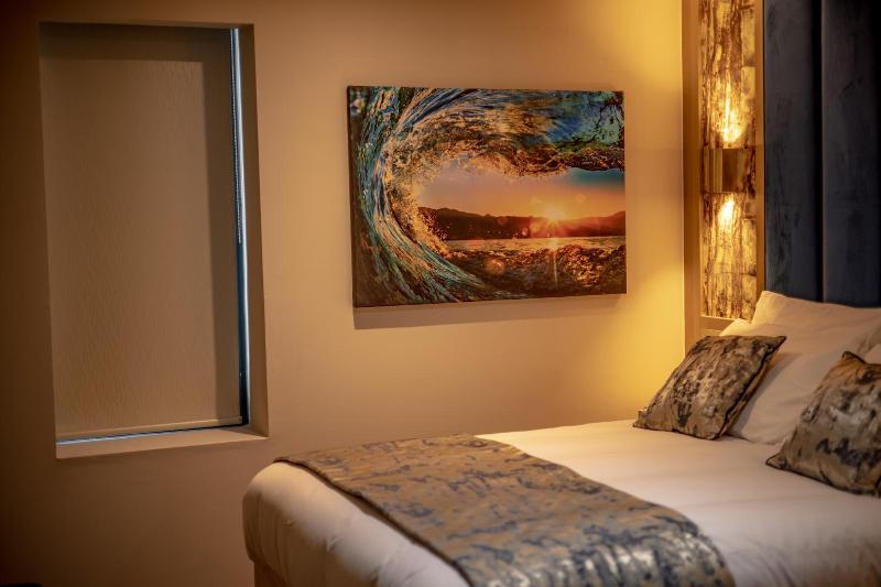 Hotel Holloway image