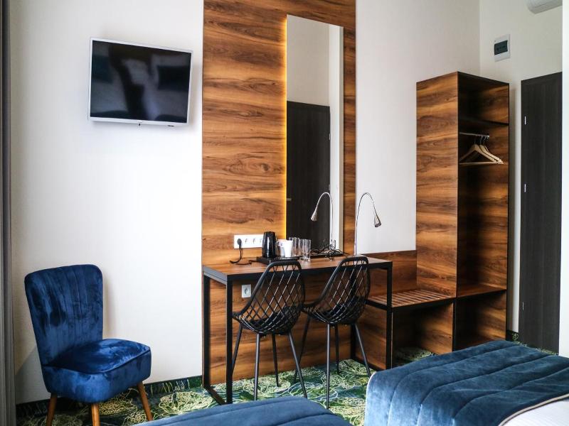 Bloom Hotel Airport Ok Ocie image