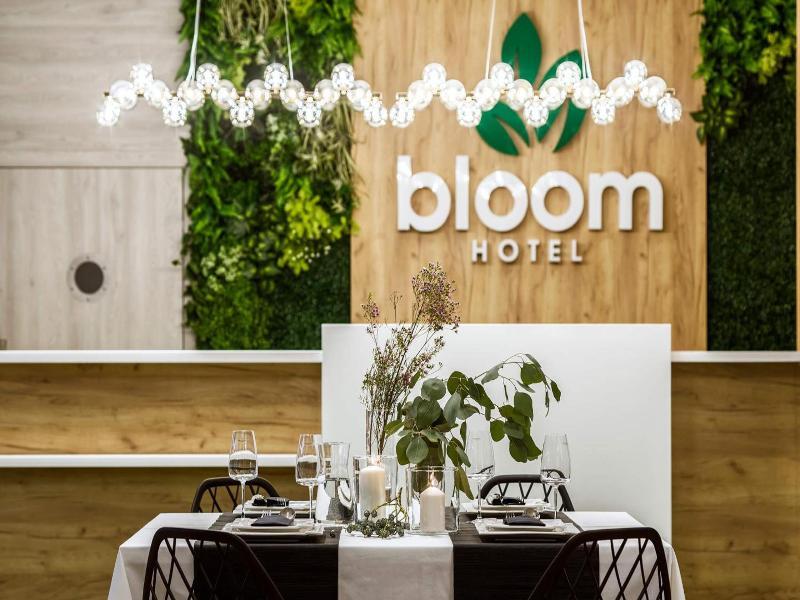 Bloom Hotel Airport Ok Ocie image