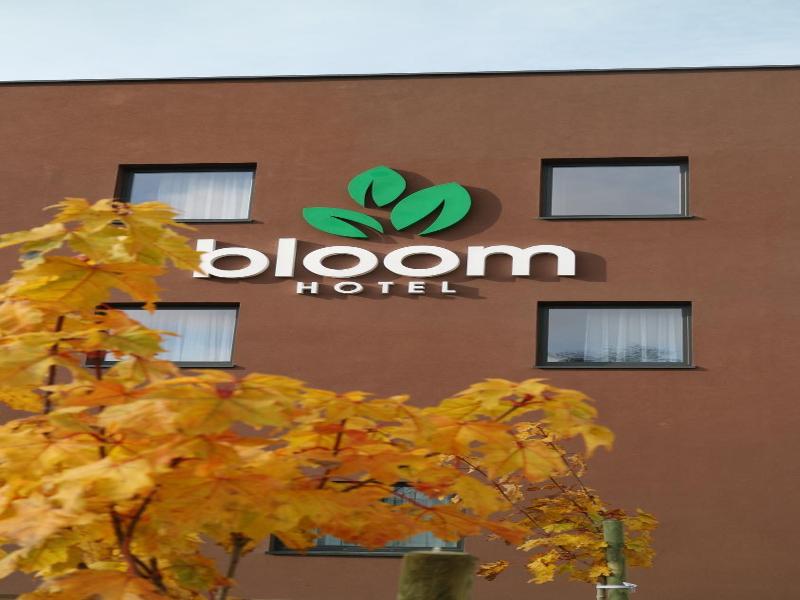 Bloom Hotel Airport Ok Ocie image