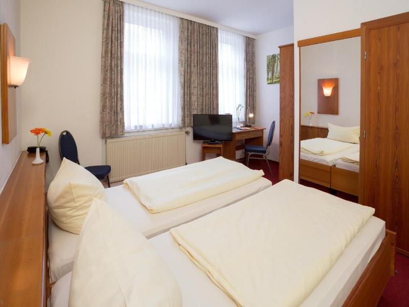 Hotel Garni Harzer Hof image