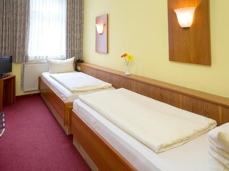 Hotel Garni Harzer Hof image