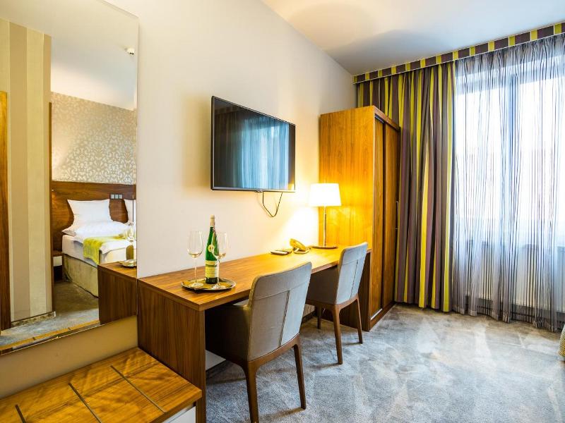 Wellness Hotel Lvnwe image
