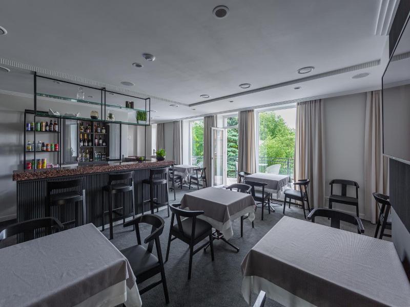 Park Hotel Iauliai image