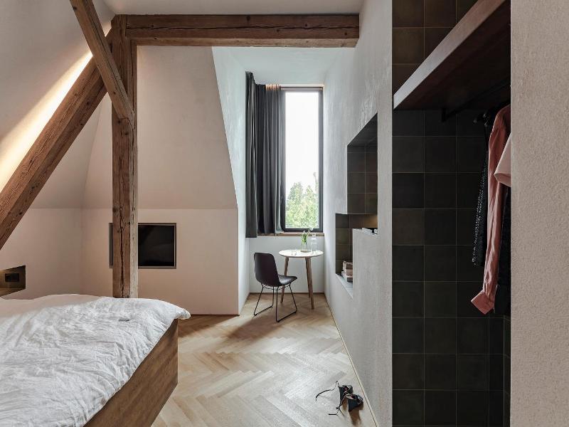 Lukas Kapeller Hotel Und Restaurant image