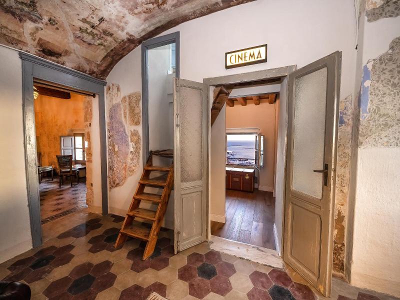 Palazzo Boyl 1840 image