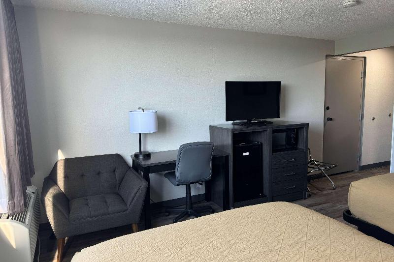 Baymont By Wyndham Great Falls City Center image