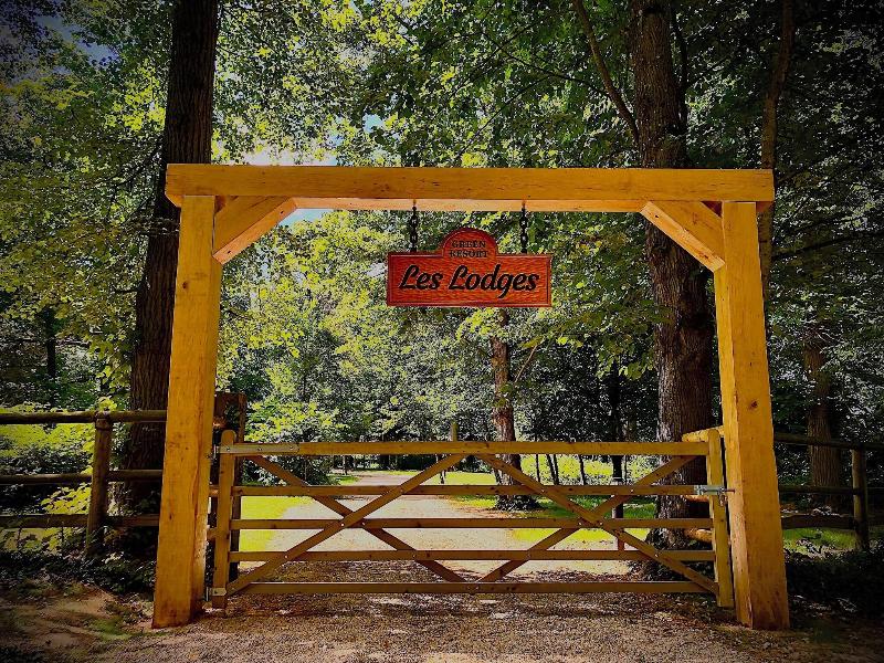 Les Lodges De Vaugrigneuse image