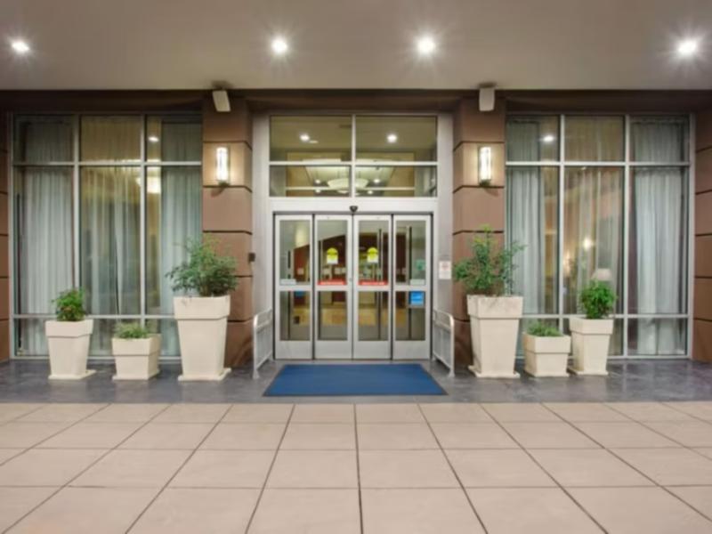 Holiday Inn Seattle Downtown - Lake Union image