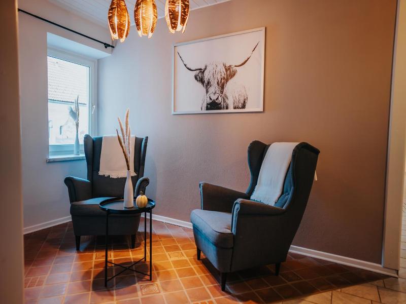 Hotel Leo image