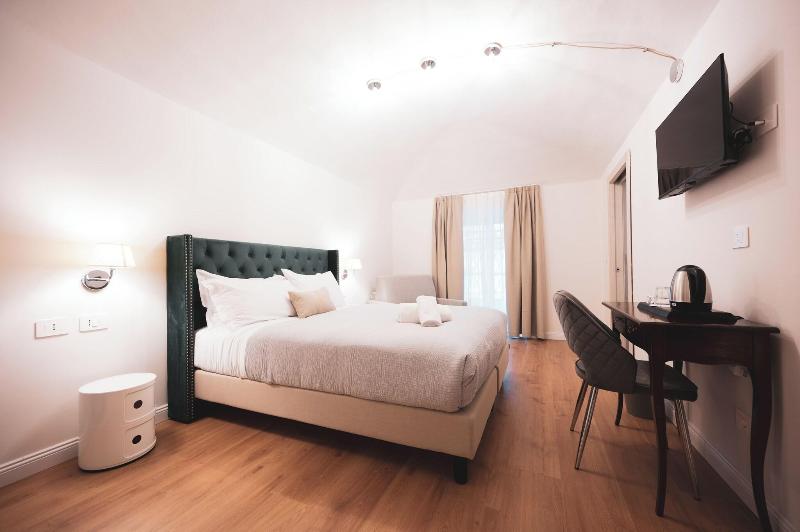 Carlo Felice Boutique Hotel image