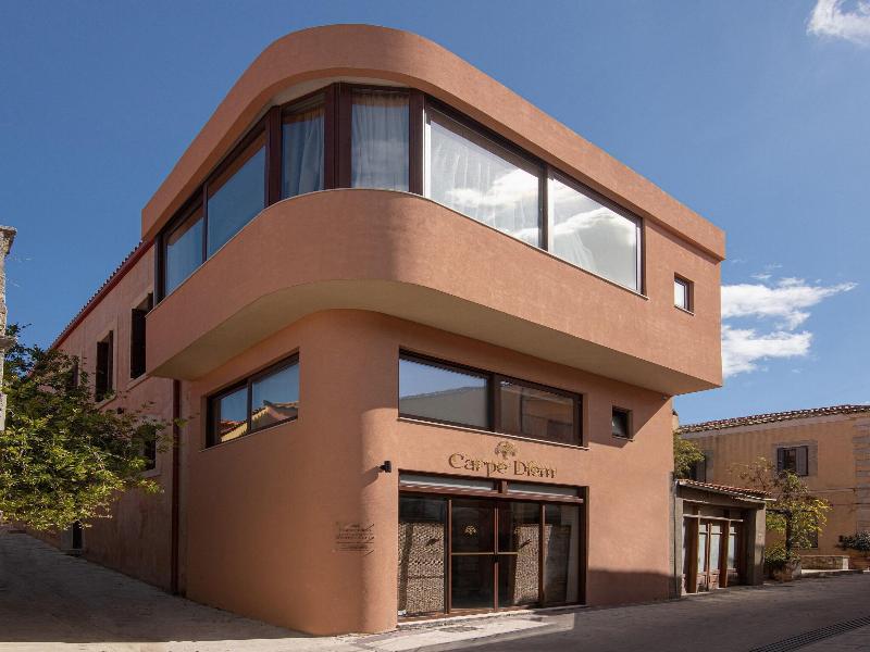 Carpe Diem Hotel image