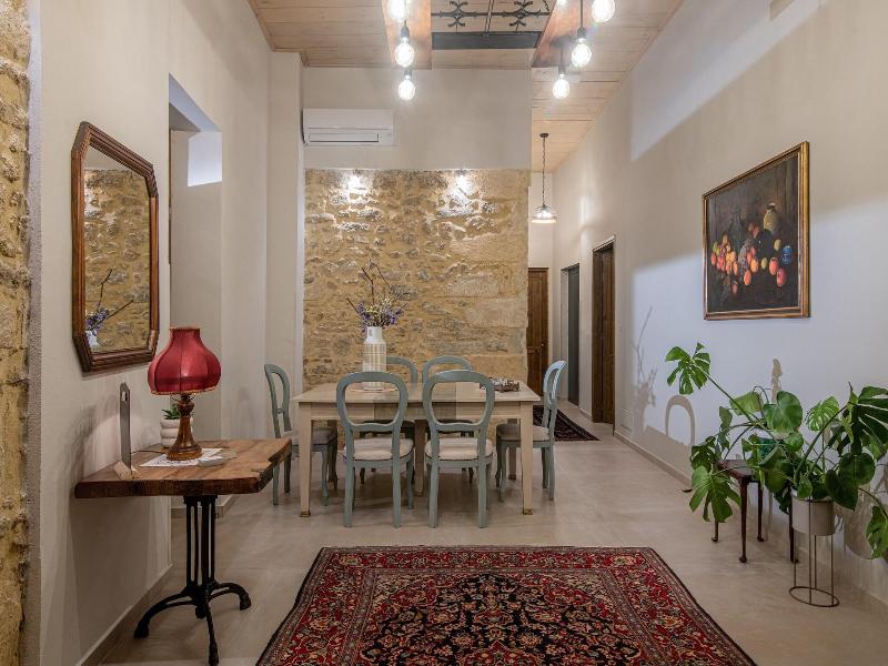 Carpe Diem Hotel image