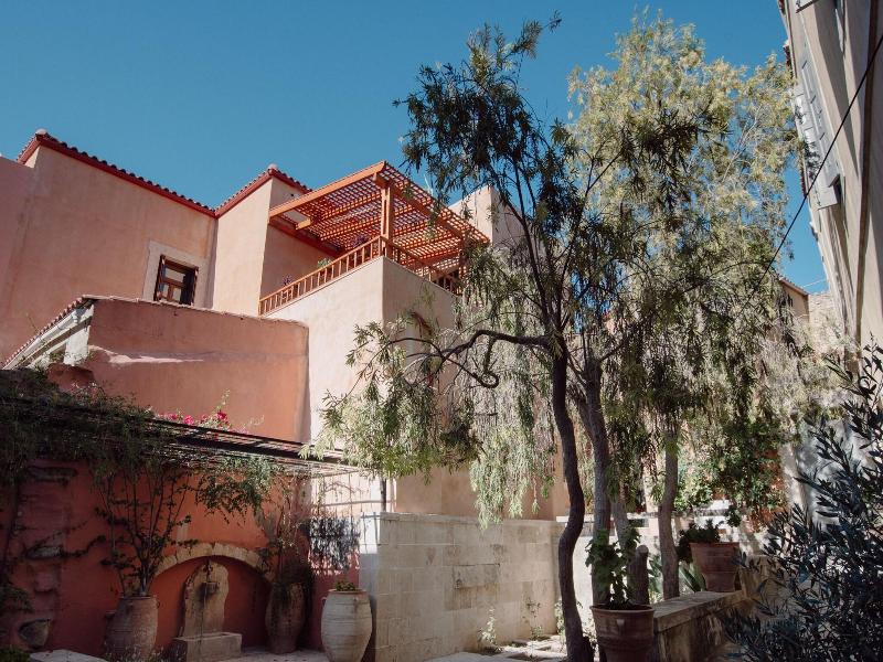Carpe Diem Hotel image