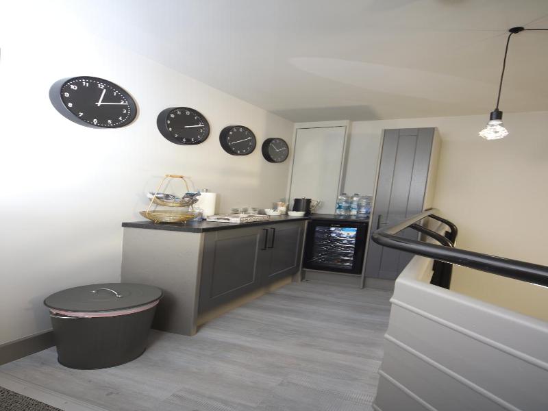 The Solo No 1 Bank Chambers image
