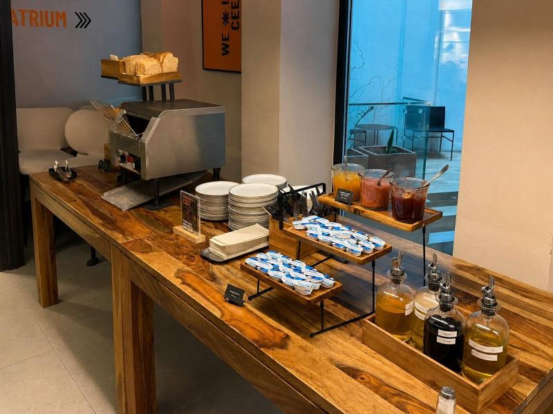 Latroupe Prado Hostel image