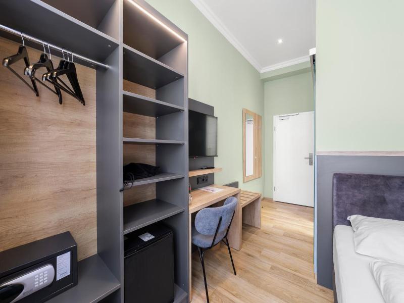 Sona Boutique Hotel image