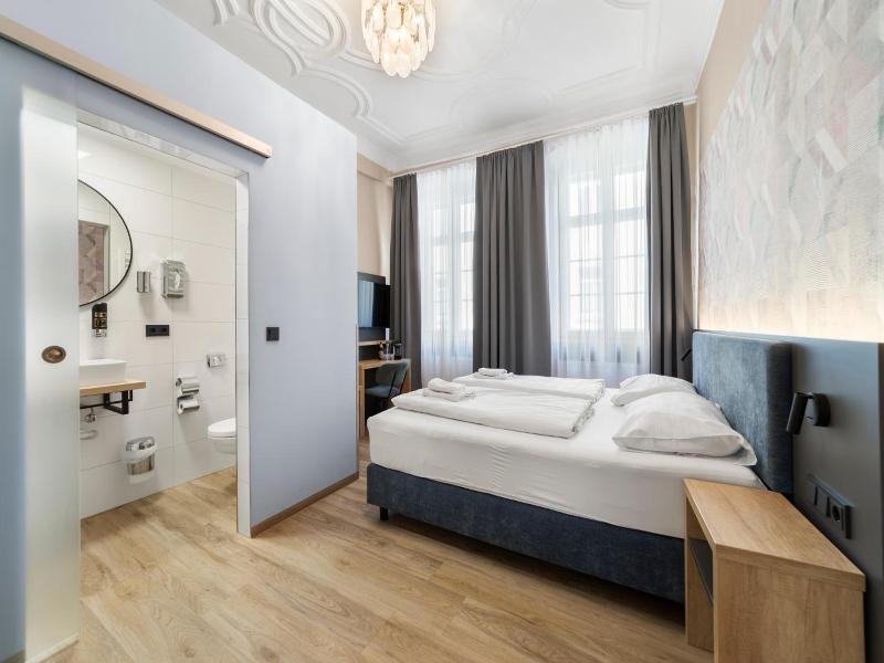 Sona Boutique Hotel image