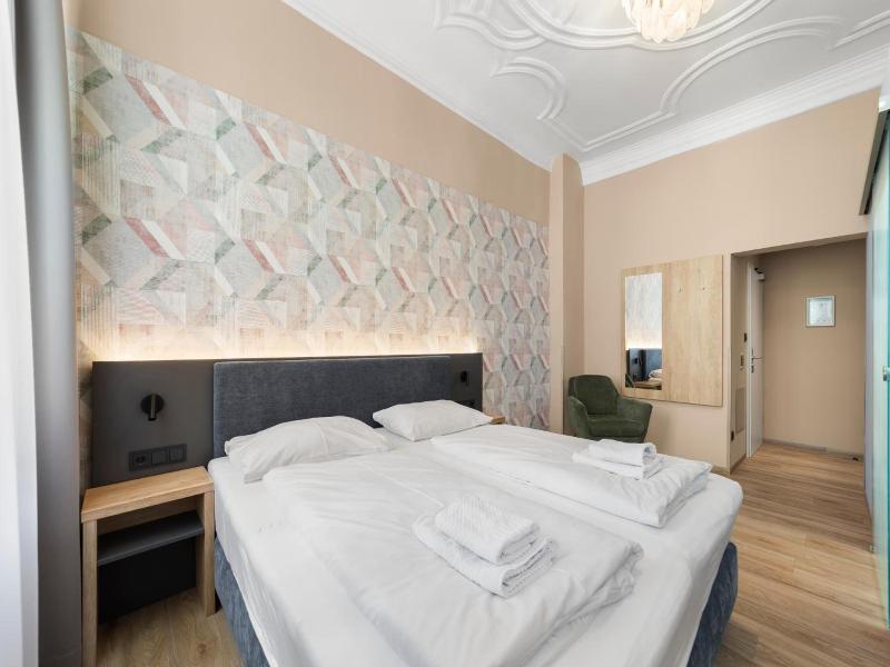 Sona Boutique Hotel image