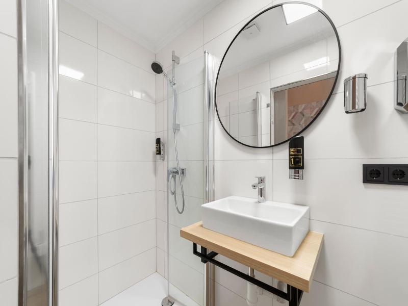 Sona Boutique Hotel image