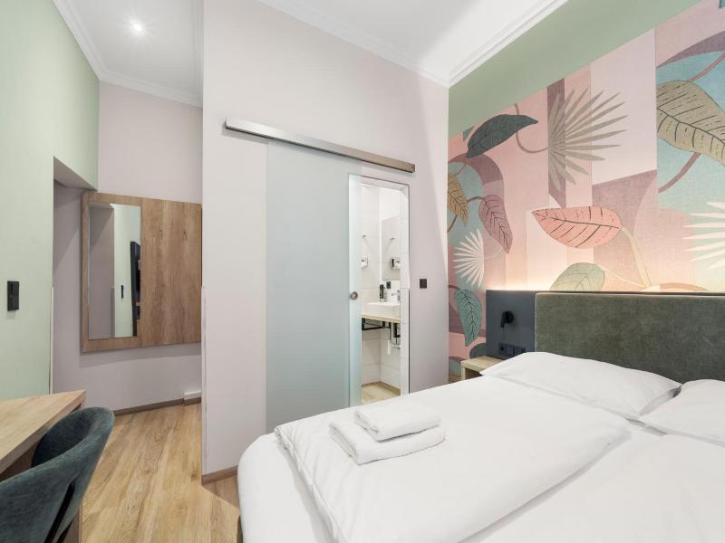 Sona Boutique Hotel image