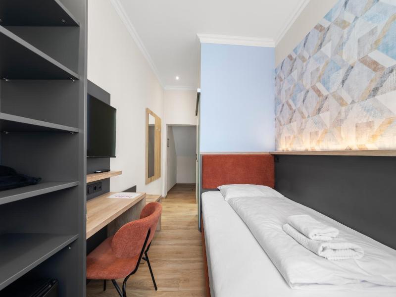 Sona Boutique Hotel image
