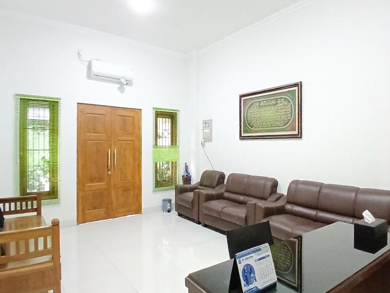 Graha Syariah Homestay Jogokariyan Mitra Reddoorz image