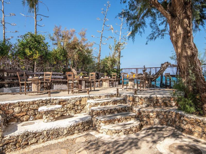 Iliostasi Beach Apts image