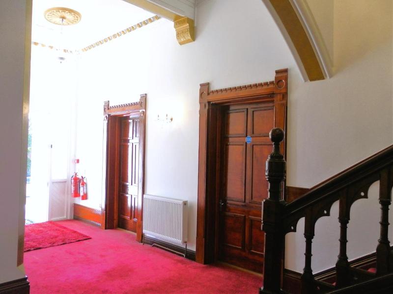 The Elmsleigh Suite At Claremont Hotel image