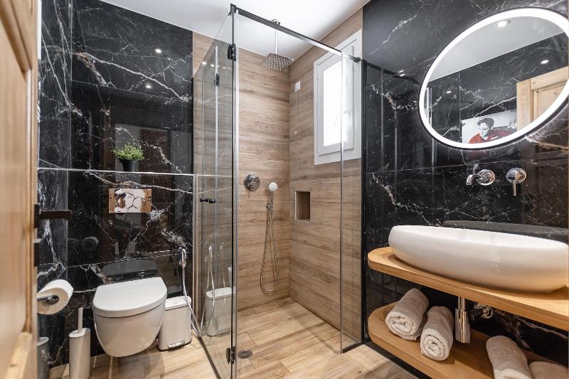 Galazia Boutique Apartments image