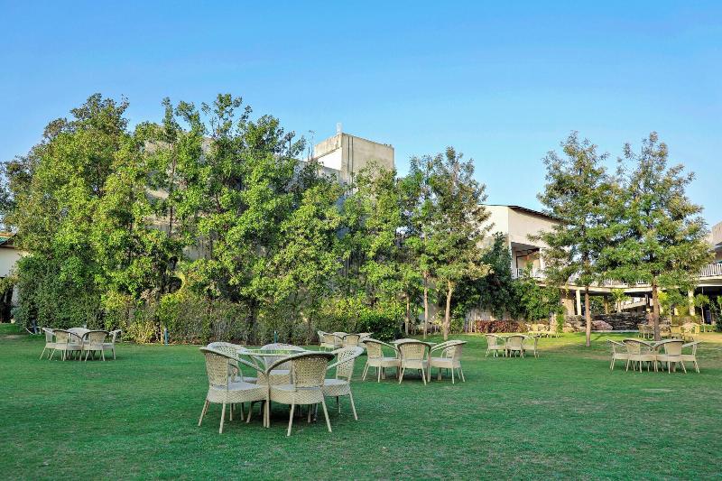 Vow Resorts And Spa image