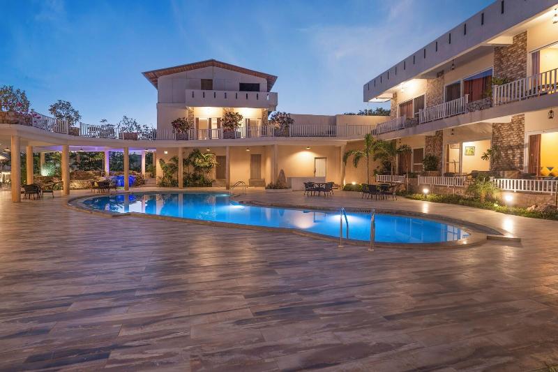 Vow Resorts And Spa image