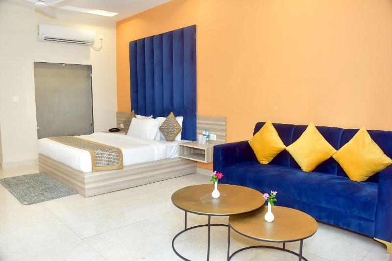 Vow Resorts And Spa image