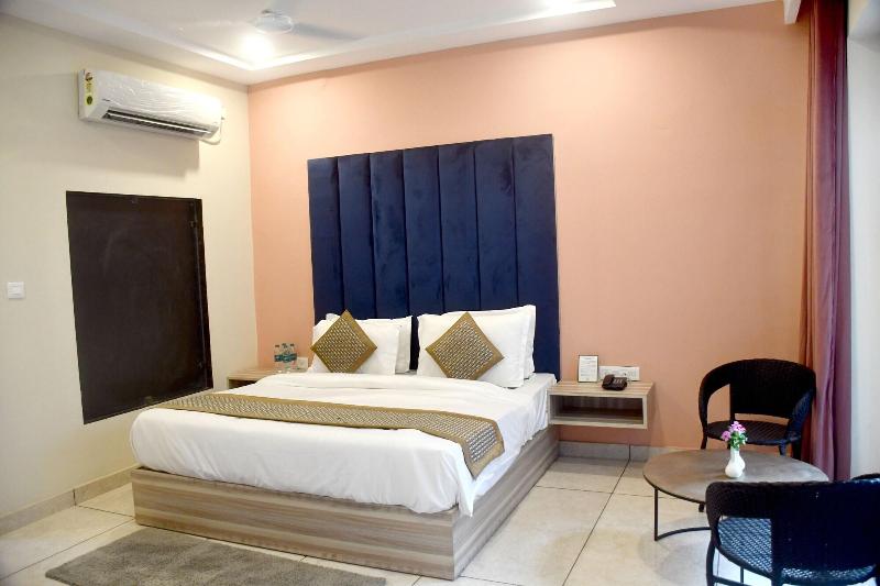 Vow Resorts And Spa image