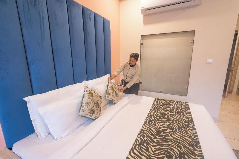 Vow Resorts And Spa image