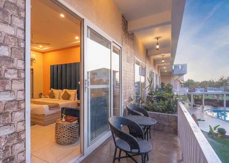 Vow Resorts And Spa image