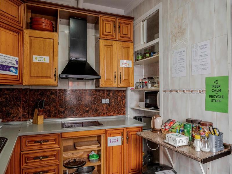 Hostel Triana Backpackers image