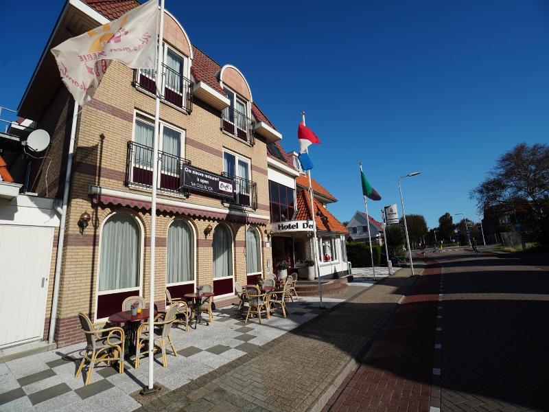 Hotel Den Burg image