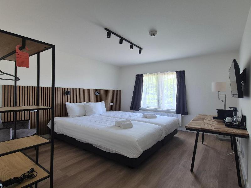 Hotel Den Burg image