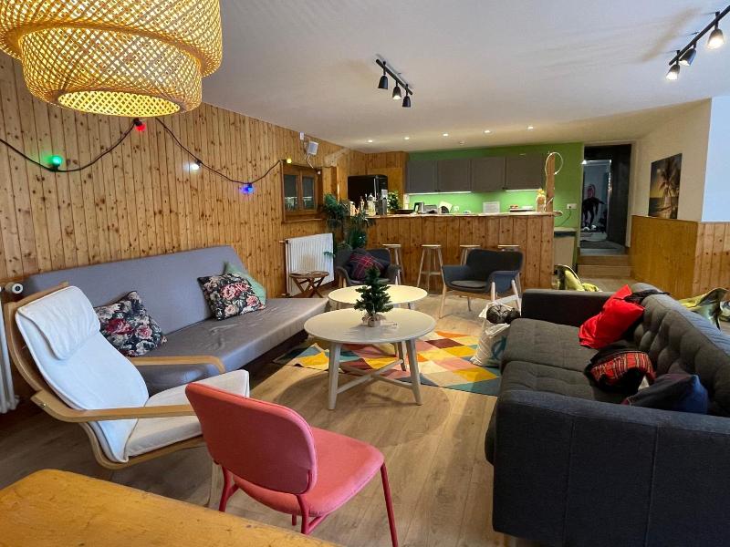 Freeride Hostel Bar image