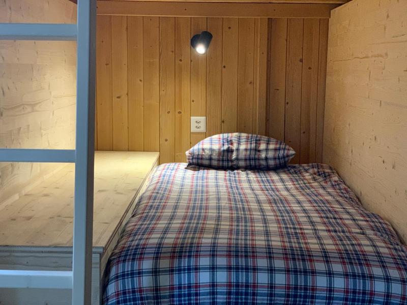 Freeride Hostel Bar image