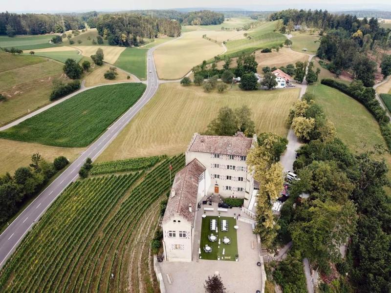 Hotel Restaurant Schloss Schwandegg image