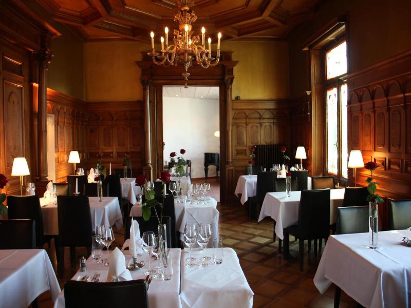 Hotel Restaurant Schloss Schwandegg image