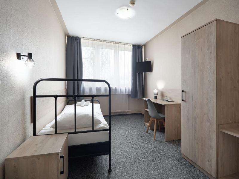 Hotel Alf image